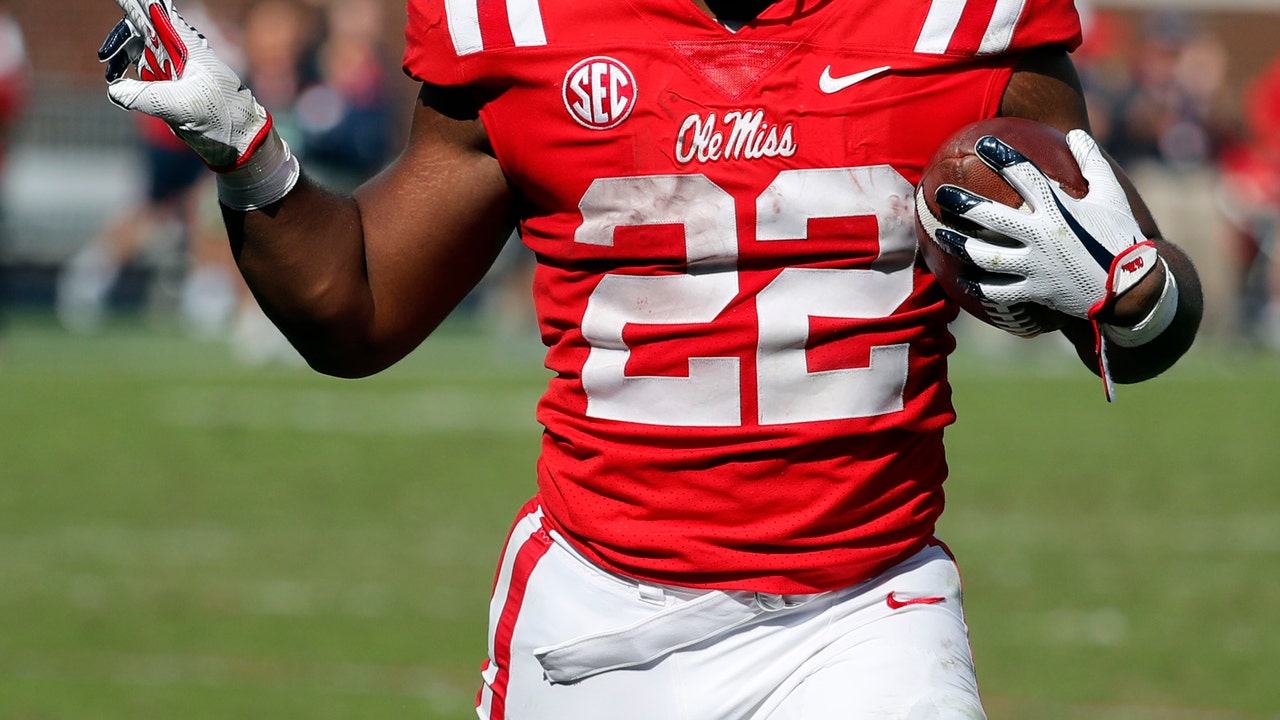 Ole Miss trying to regroup after disappointing losses